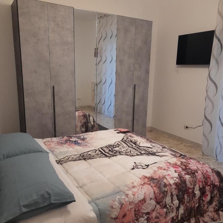 Sweet Night In Appartement Bari