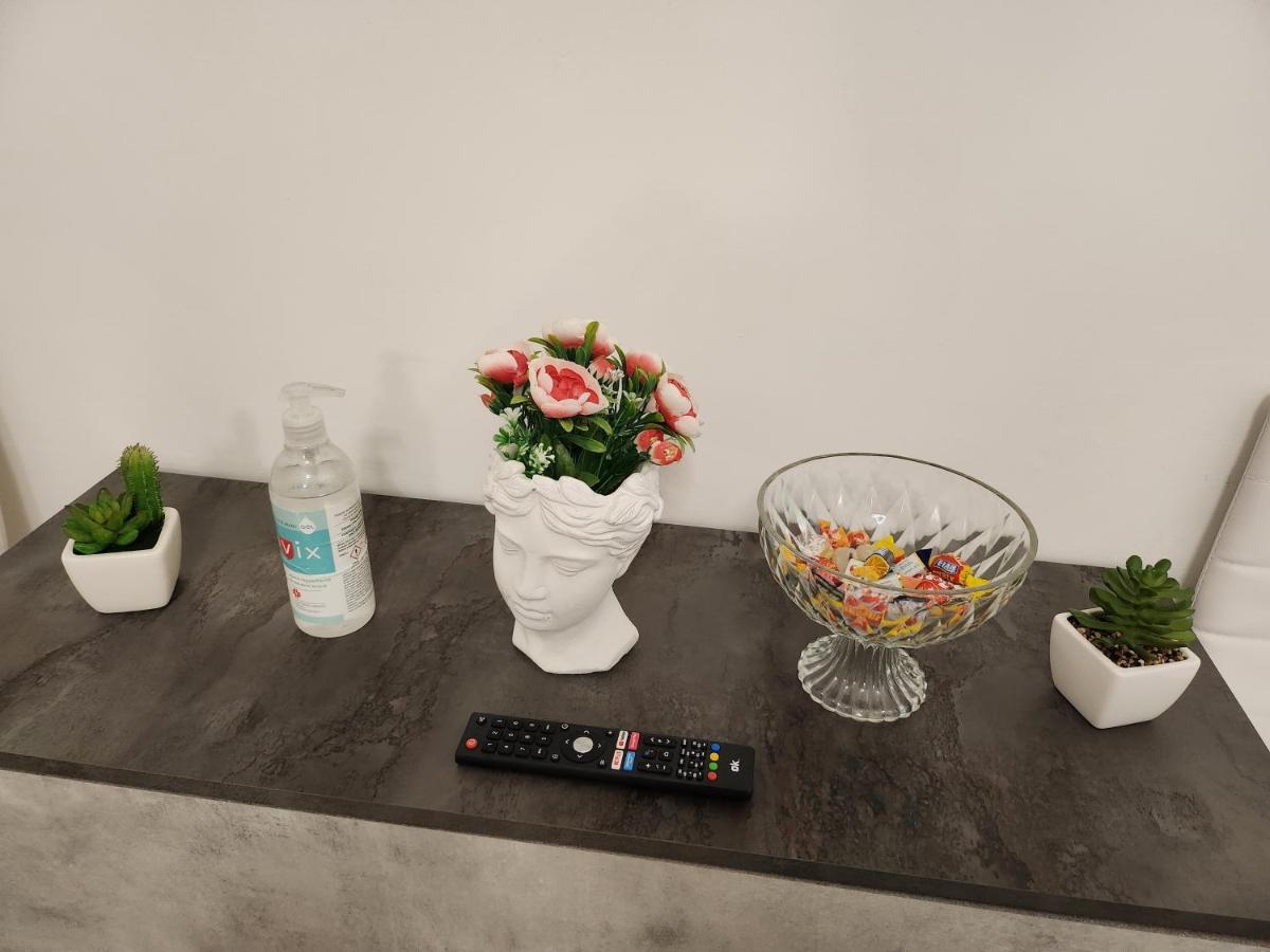 Sweet Night In Appartement Bari